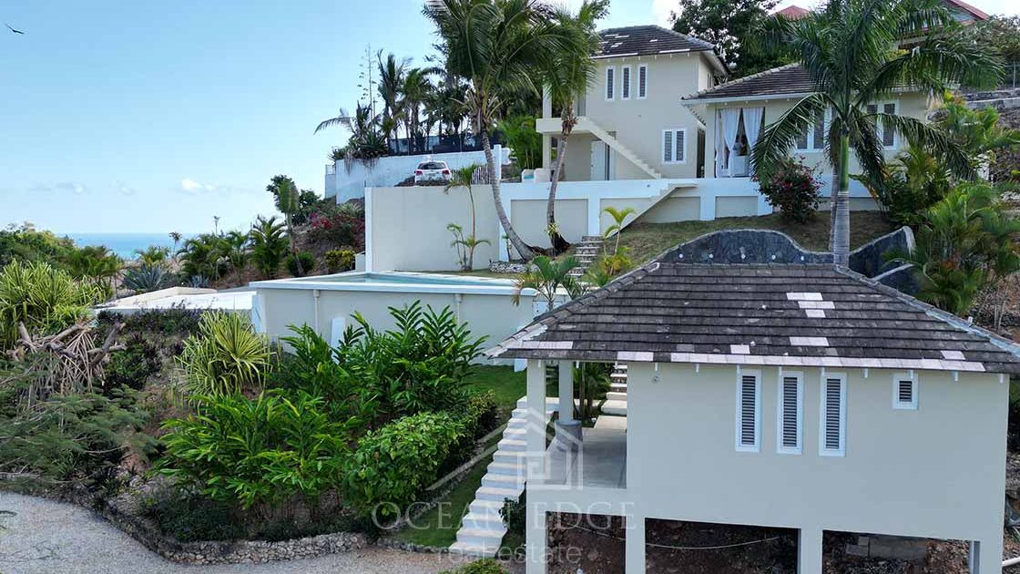 Colonial villa nesting in Hoyo Cacao with amazing view-las-terrenas-ocean-edge-real-estate-drone (11)