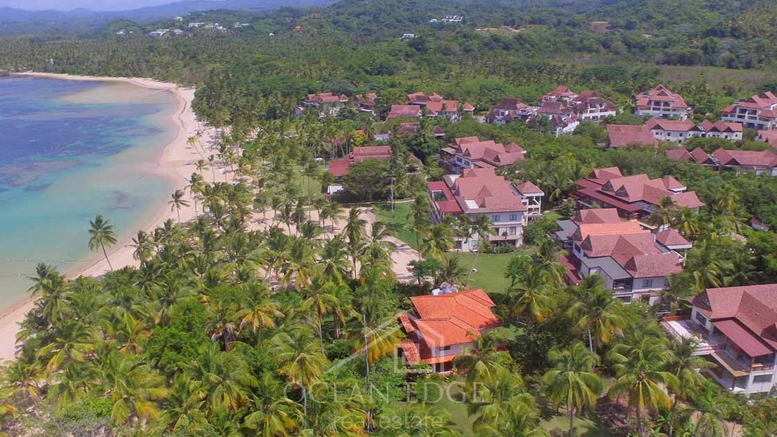 Elegant residences in prestigious beachfront area - real estate - las terreas - drone (11)