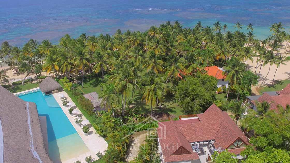 Elegant residences in prestigious beachfront area - real estate - las terreas - drone (6)