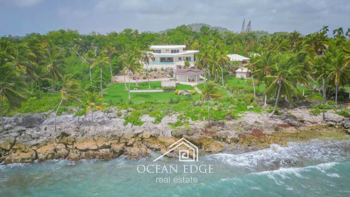 Exceptional Ocean Front Villa & Guest house in Las Galeras-ocean-edge-real-estate (49)