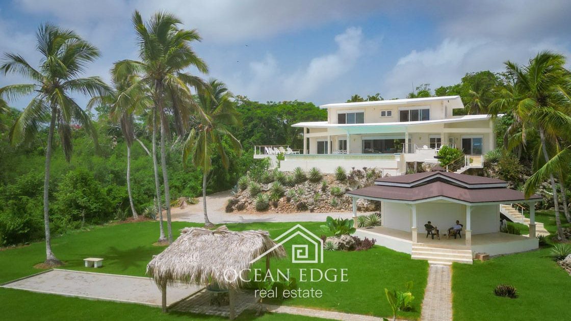 Exceptional Ocean Front Villa & Guest house in Las Galeras-ocean-edge-real-estate (54)