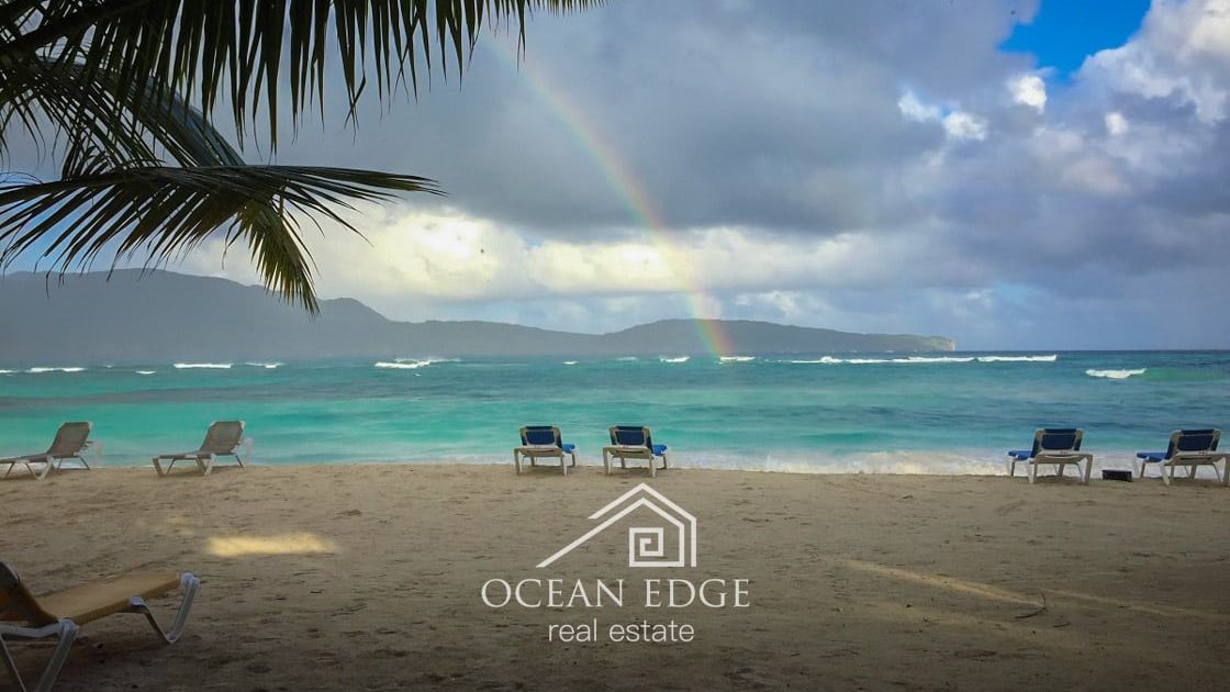 Exceptional Ocean Front Villa & Guest house in Las Galeras-ocean-edge-real-estate-drone (9)