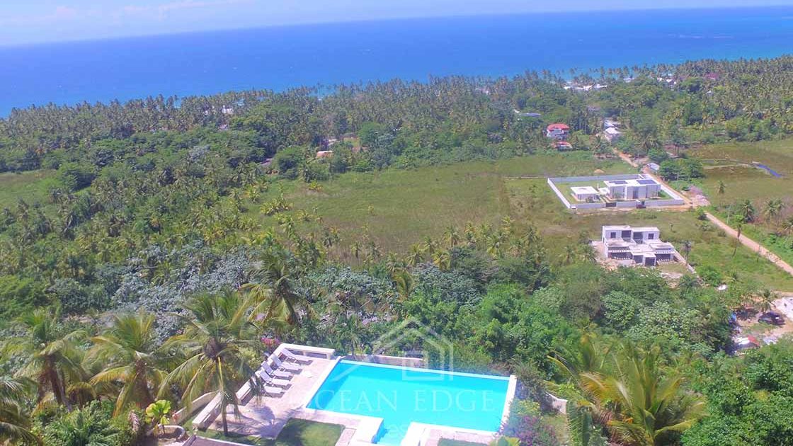 Hilltop-villa-with-the-finest-ocean-view---real-estate---las-terrenas---ocean---edge-drone-(10)
