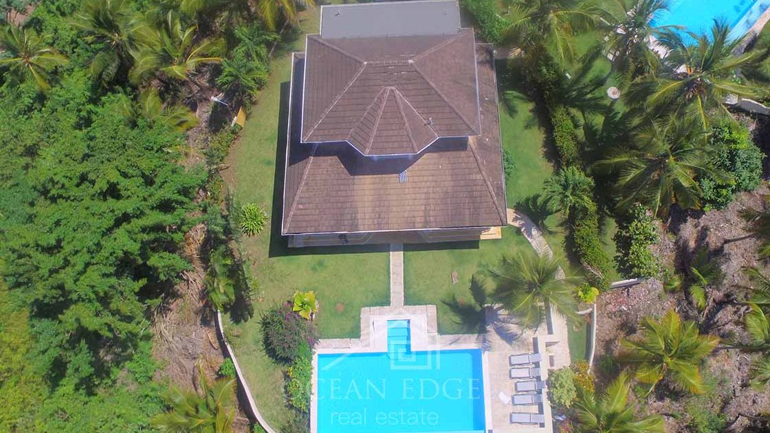 Hilltop-villa-with-the-finest-ocean-view---real-estate---las-terrenas---ocean---edge-drone-(15)