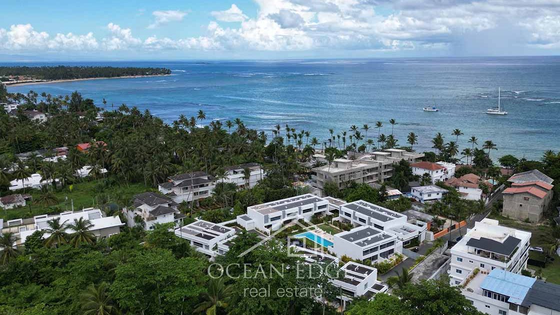 Investment 3-br townhouse only 100 meters to Popy beach-las-terrenas-ocean-edge-real-estate-drone