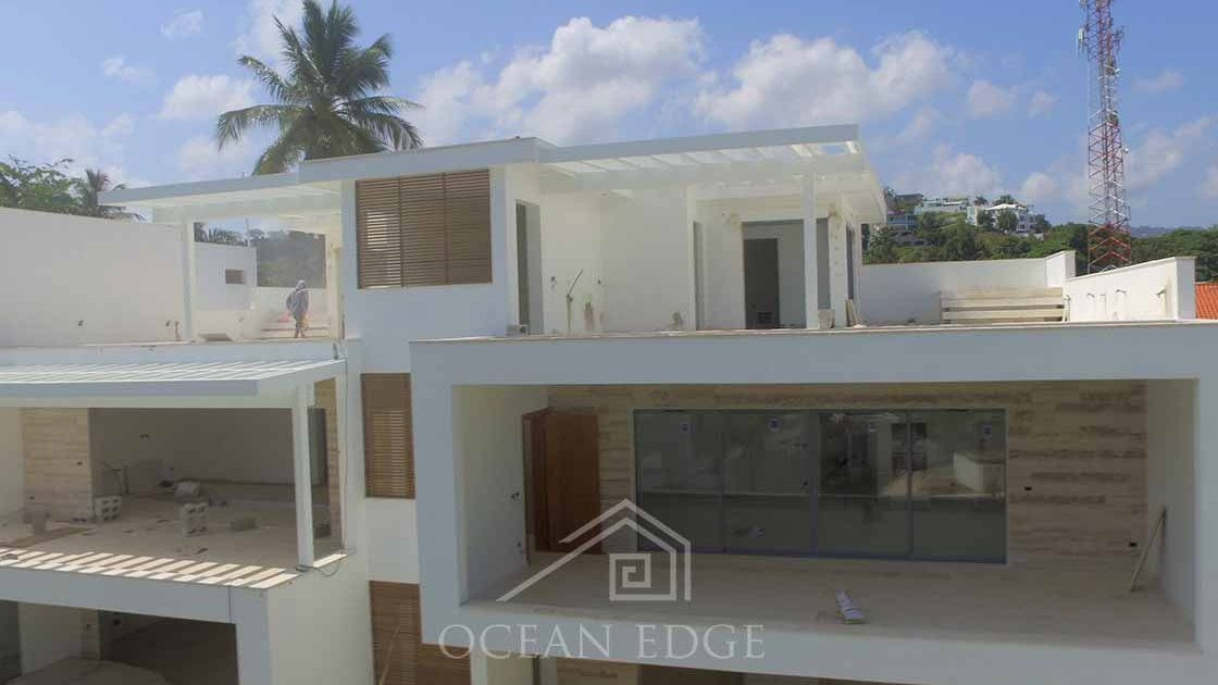 Las-Terrenas-Real-Estate-Ocean-Edge-Dominican-Republic- Bright penthouse in tourism center (4)