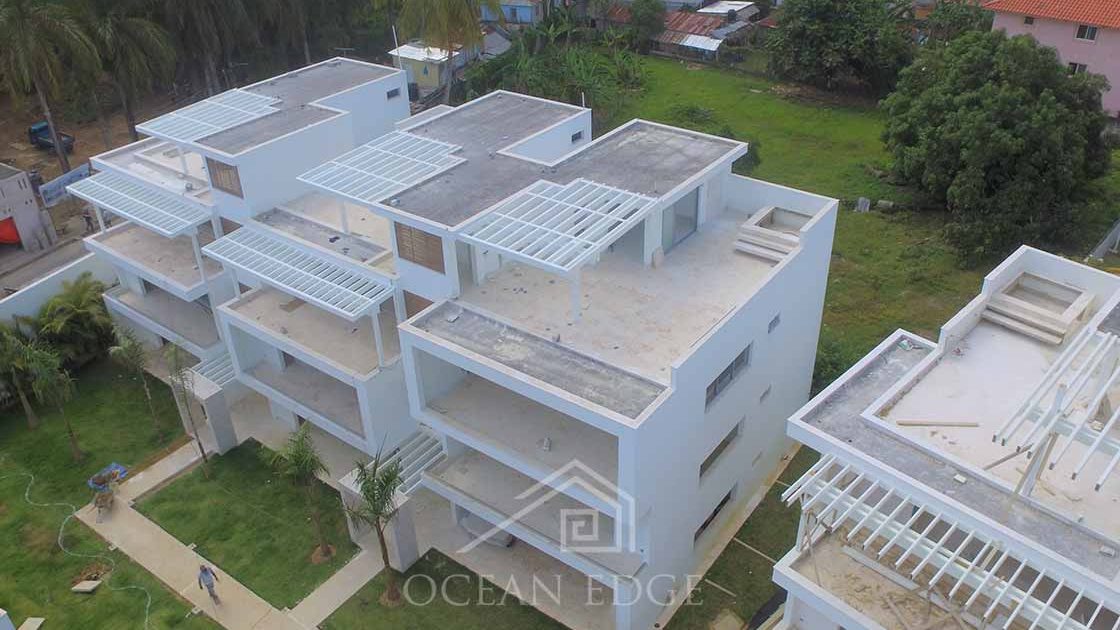 Las-Terrenas-Real-Estate-Ocean-Edge-Dominican-Republic- Bright penthouse in tourism center (8)