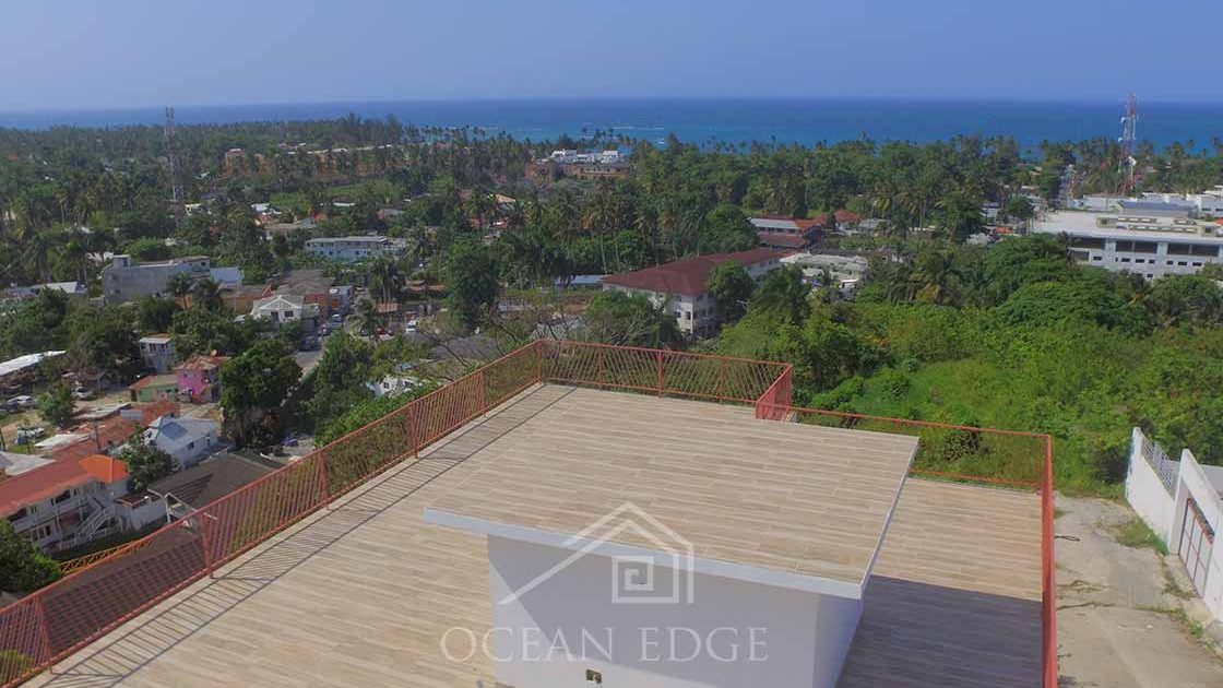 Las-Terrenas-Real-Estate-Ocean-Edge-Dominican-Republic - Large mansion on central hilltop with 360° views (12)
