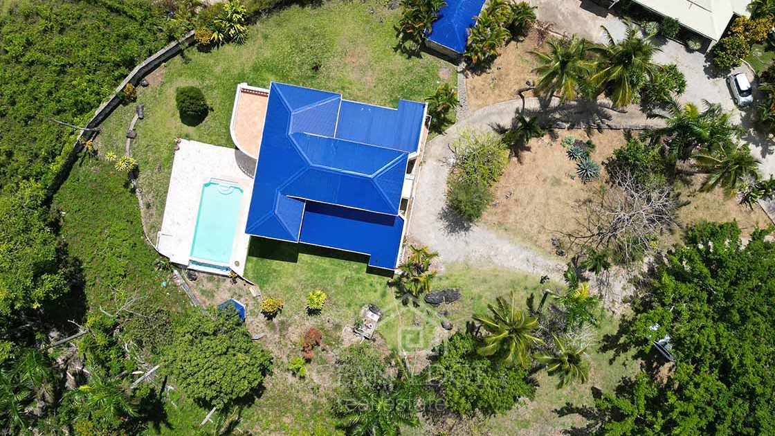 Moutain-family-home-with-ocean-view-in-Limon-ocean-edge-real-estate-drone