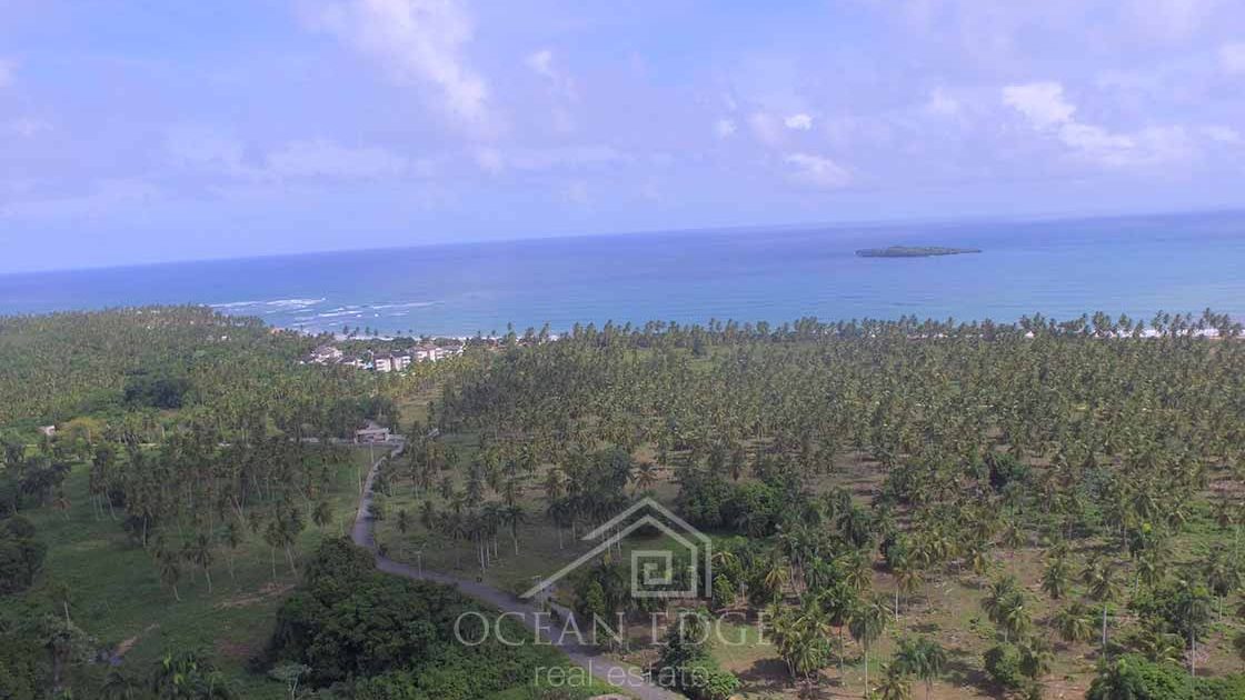 Residential project in upcoming area limon beach drone (7)