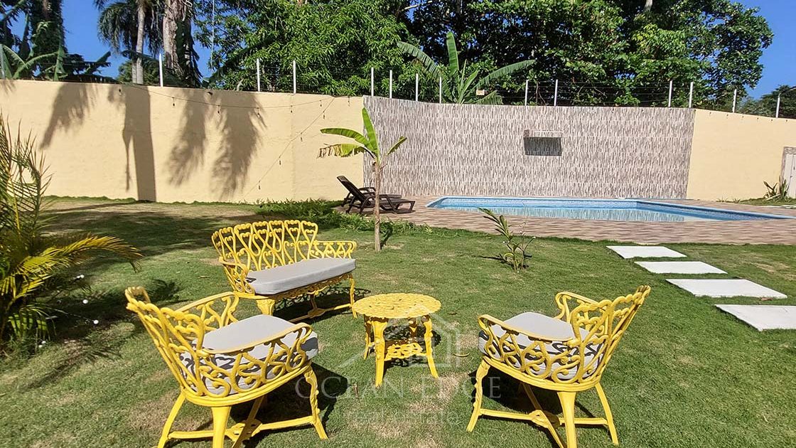 Single-storey house with Large Garden in El Limon-las-terrenas-ocean-edge-real-estate (71)