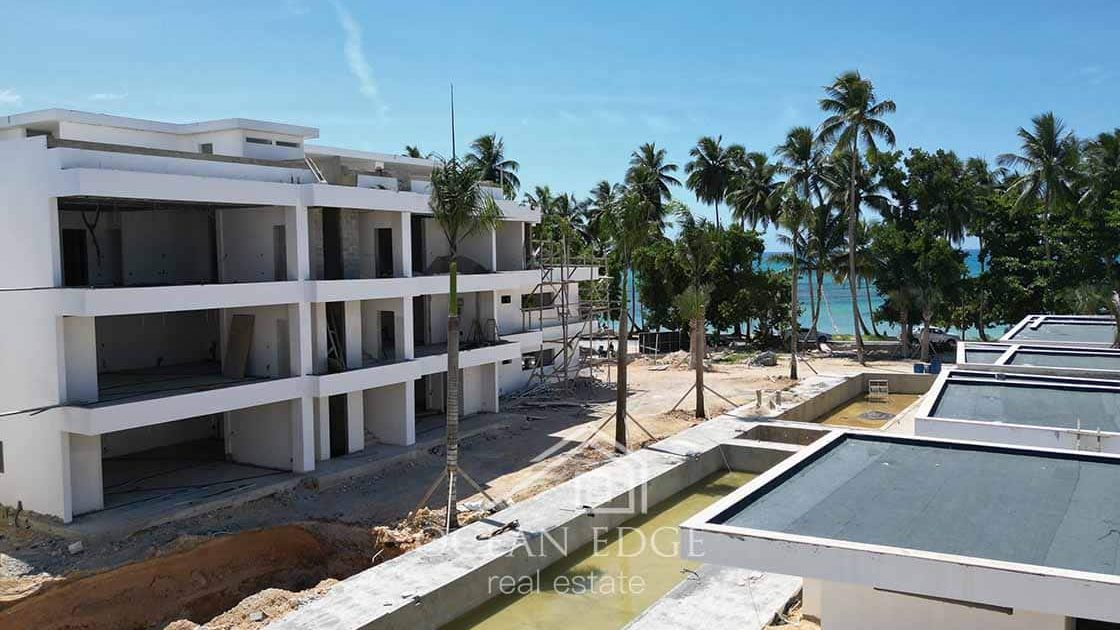 Spacious Condo in Beachfront Project Playa Portillo