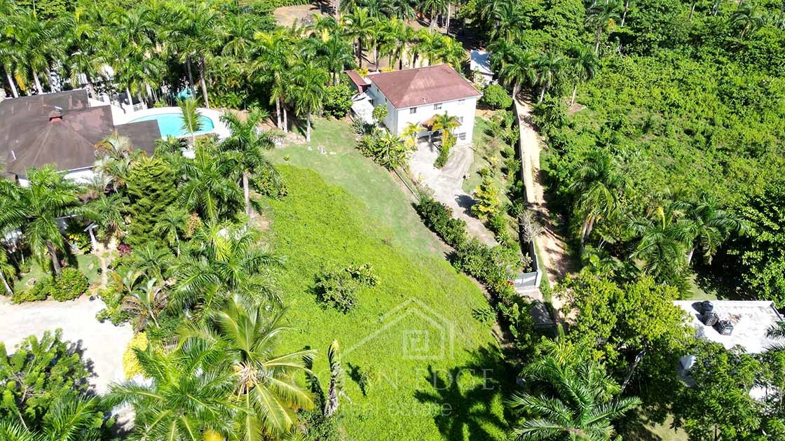 Spacious house with amazing view in El Limon-ocean-edge-real-estate