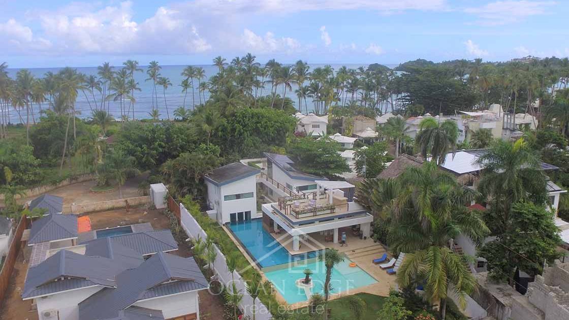 Spectacular luxury 5-bed villa in playa Bonita-las-terrenas-real-estate-drone (3)