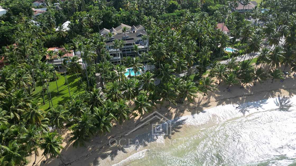 Sublime Victorian 3-br Penthouse on Las Ballenas Beachfront-las-terrenas-ocean-edge-real-estate (18)