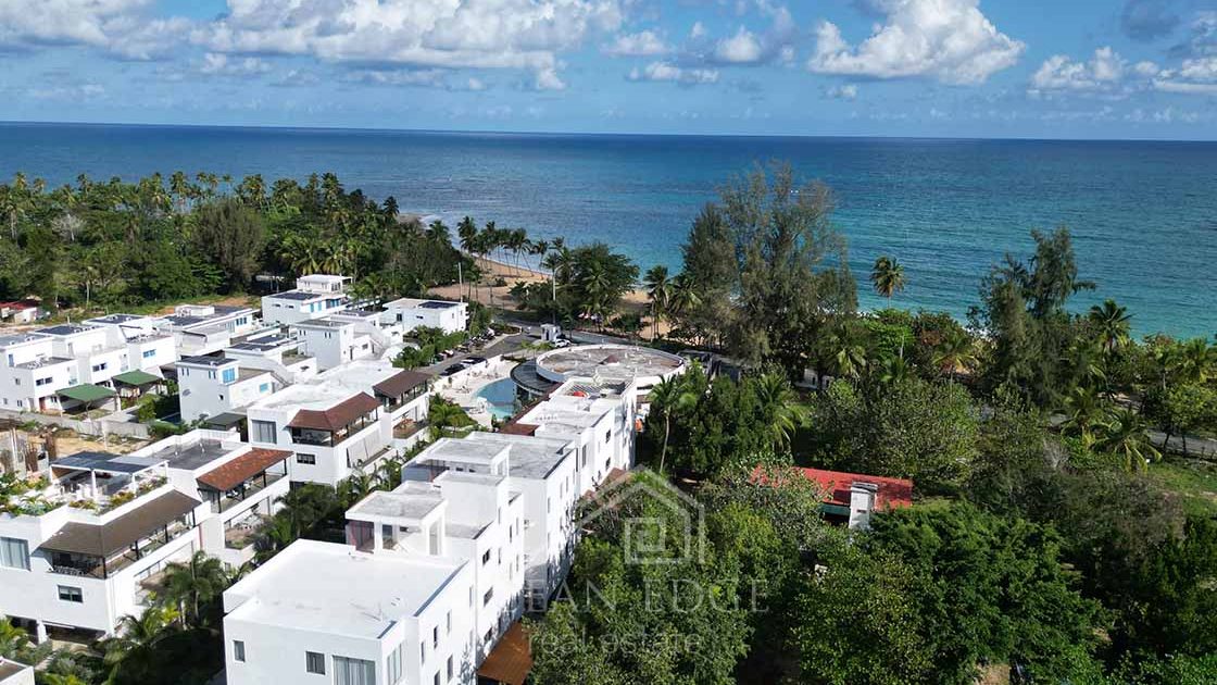 Superb 3-br Duplex Penthouse on Portillo beach-las-terrenas-ocean-edge-real-estate (54)