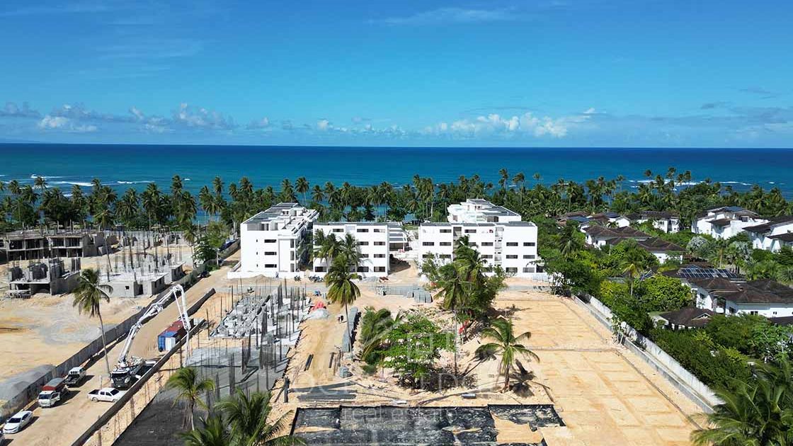 Upscale condos on Presale on El Portillo-Beachfront-las-terrenas-ocean-edge-real-estate (5)